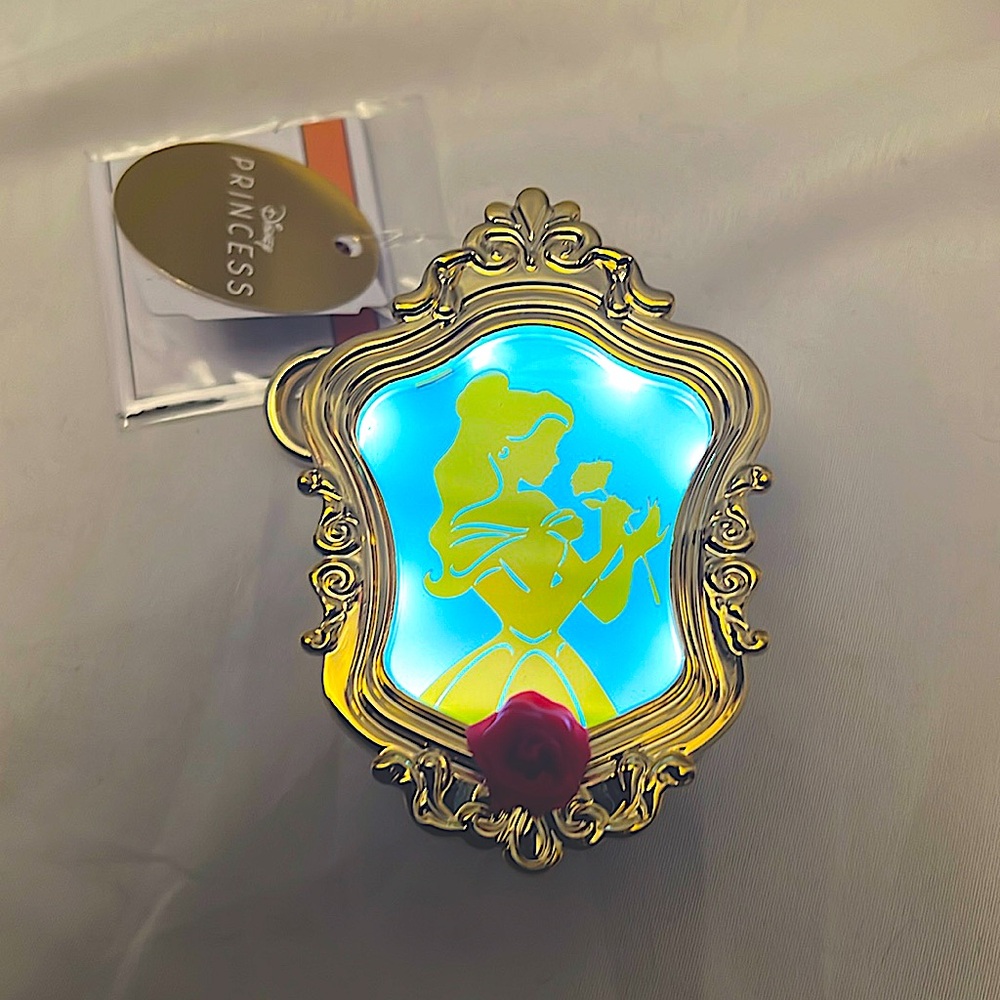 Bath & Body Works Belle Light Up Sanatizer Holder and Pocketbac Sanitizer